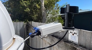 AAG CloudWatcher con anemómetro montado